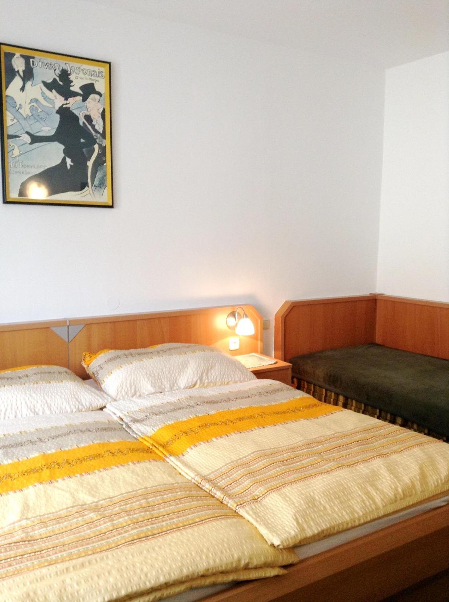 Pension La Mamma Aschach an der Donau Kamer foto