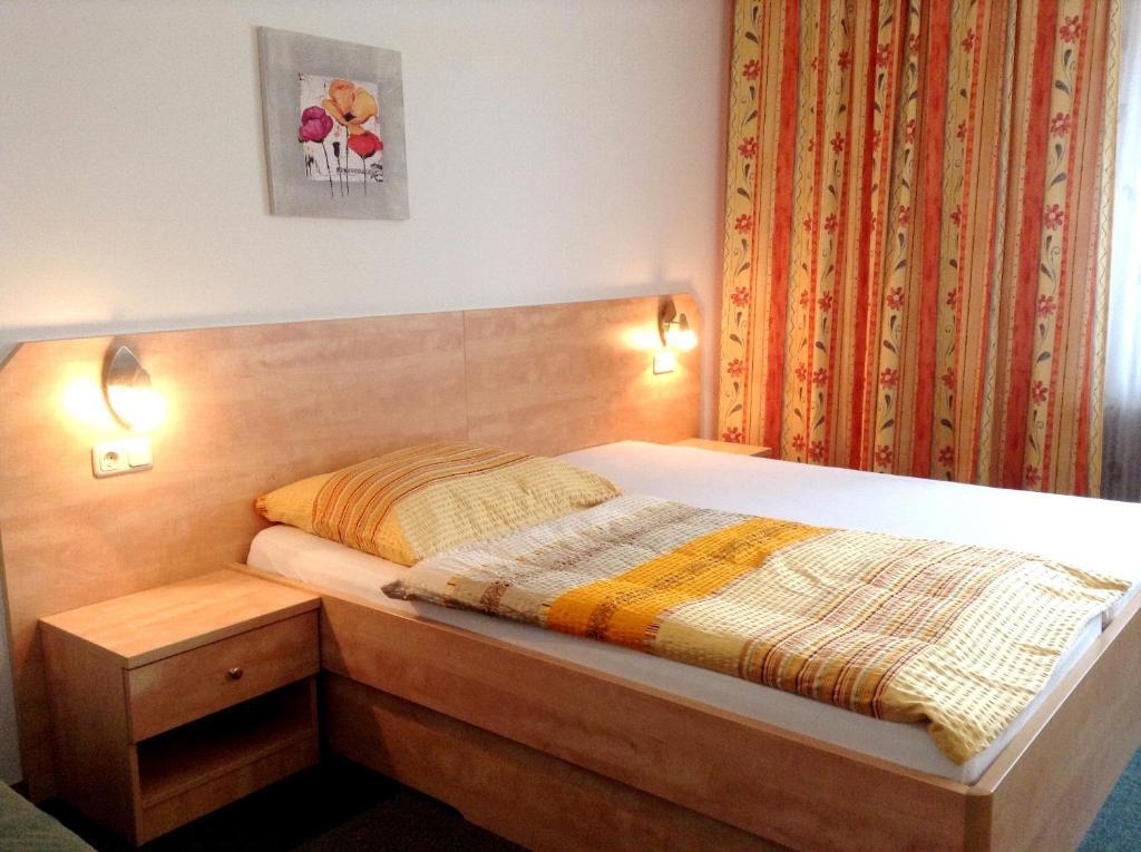 Pension La Mamma Aschach an der Donau Kamer foto